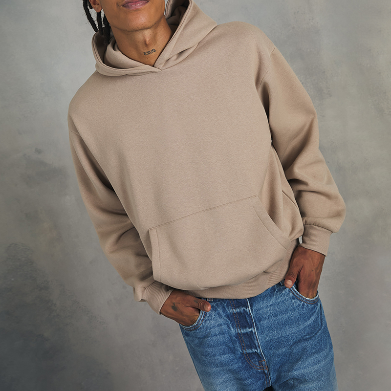 hongfeng specializes in oversized cropped hoodie with a stylish and comfortable fit.